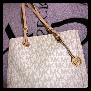 Michael Kors bag